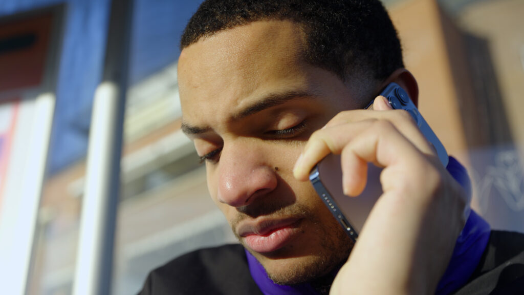 Sequence 02.00_06_56_11.Still010